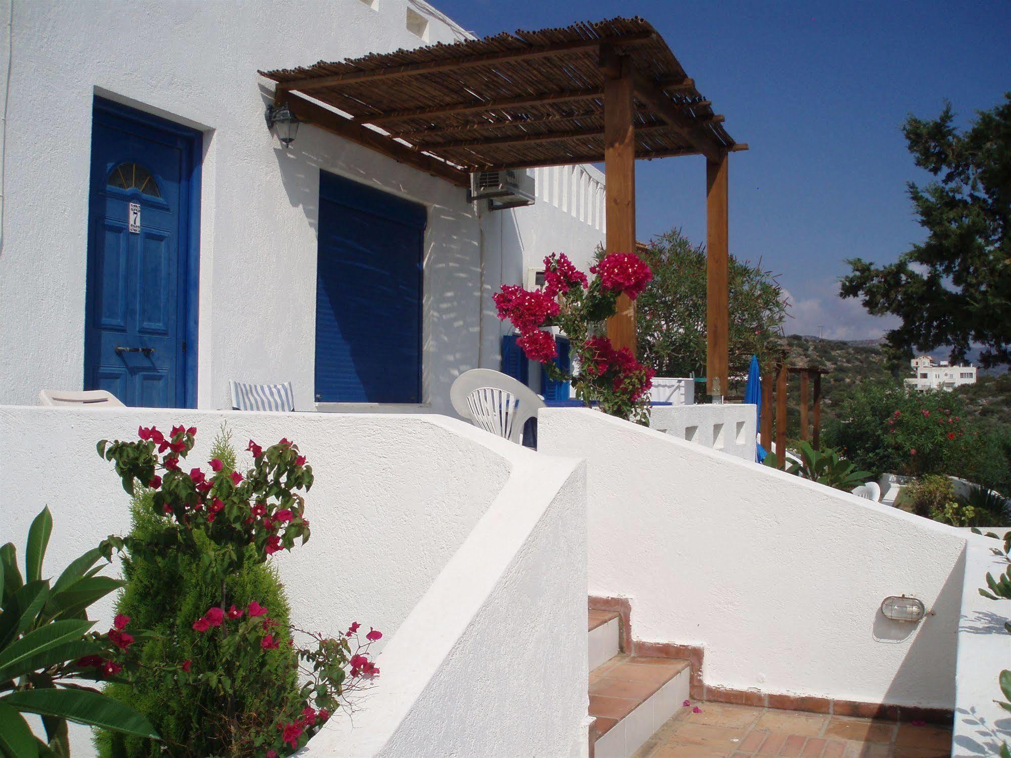 Residence Gerani Amoudara  Buitenkant foto